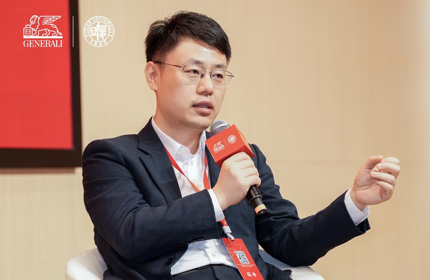 Dr. Bao Wei, Vice President of LIGOO New Energy, joins the roundtable discussion